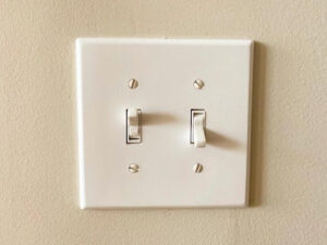 岡山の注文住宅｜アメリカンスイッチ　電気スイッチ
