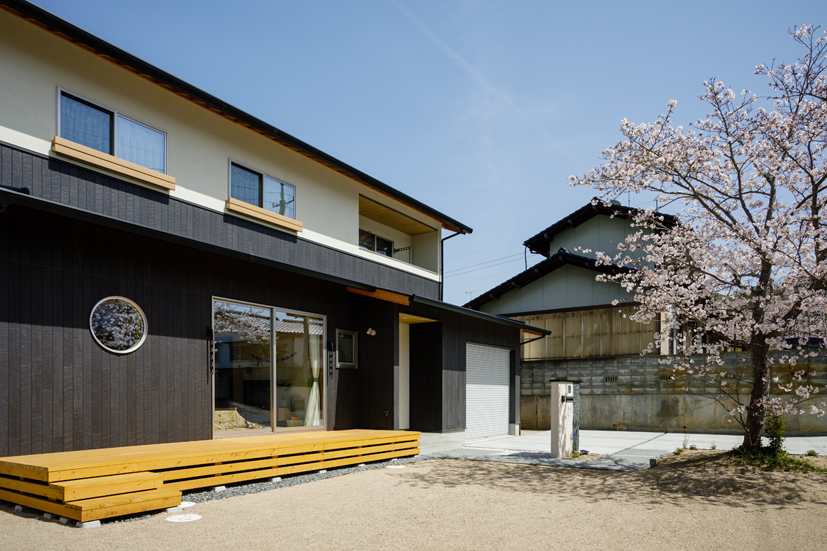 岡山の注文住宅｜施工事例　インナーガレージ　イチマルホーム
