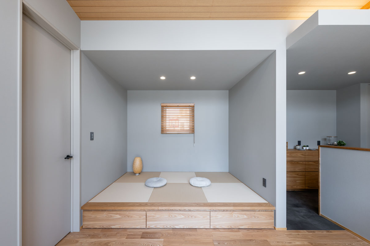平屋　新築　物件　内観　畳スペース　小上がり和室｜イチマル
