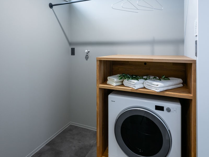 平屋　新築　物件　内観　ランドリー｜イチマル