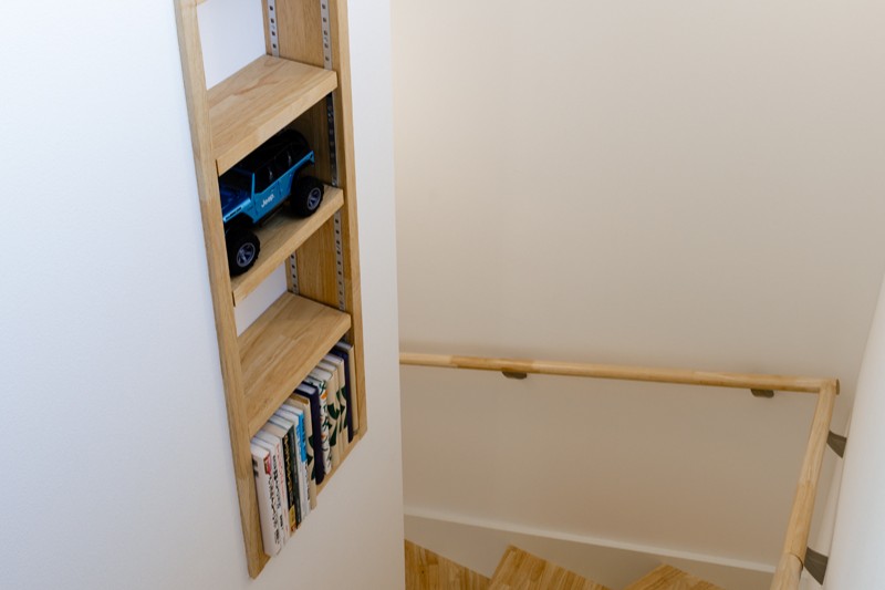 階段ニッチ|施工事例 イチマルホーム
