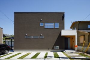 岡山の注文住宅|施工事例 自然が感じられるシンプルな家 外観 イチマルホーム