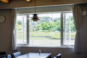 換気性能に優れたウィンドウキャッチ連窓